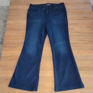 Torrid Bombshell Flare Jeans – Size 18R – Dark Denim – Never Worn